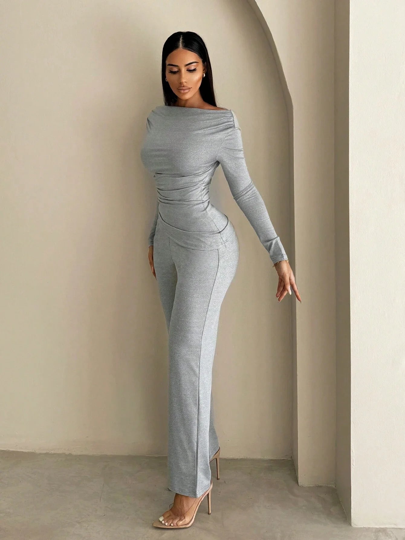 Women's summer clothing, casual and fitted, with asymmetrical hem and wide pants