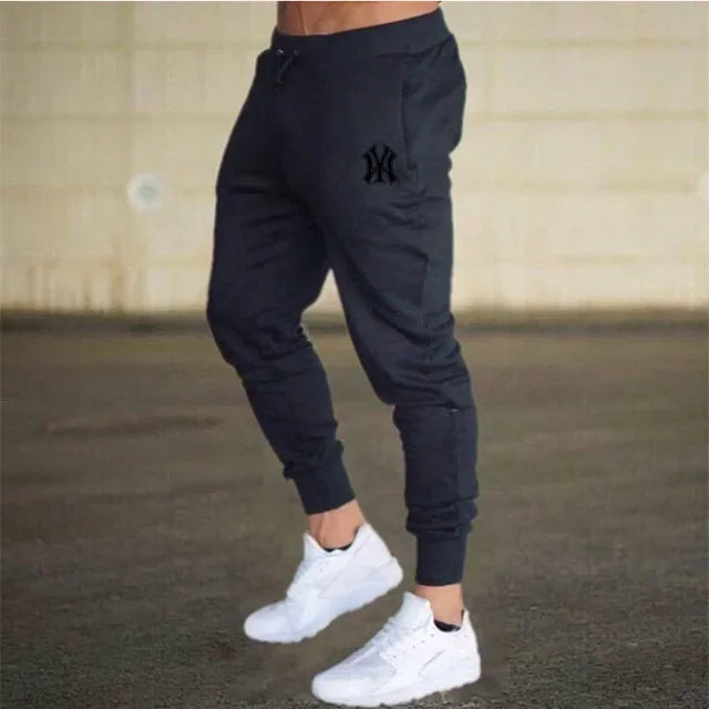 2026 men's new casual loose fit fitness and jogging clothing, fashionable, warm and comfortable, suitable for autumn and winter